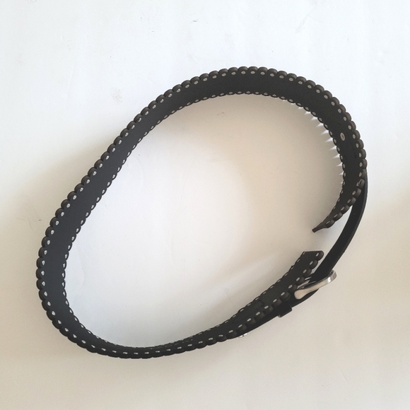 TAHARI Scallop Hem Stud Black & Silver Stud Accent Belt - Picture 10 of 10